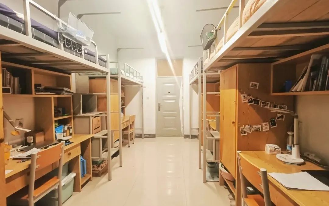 郑州轻工业大学宿舍条件怎么样,有空调和独立卫生间吗?(附宿舍图片)