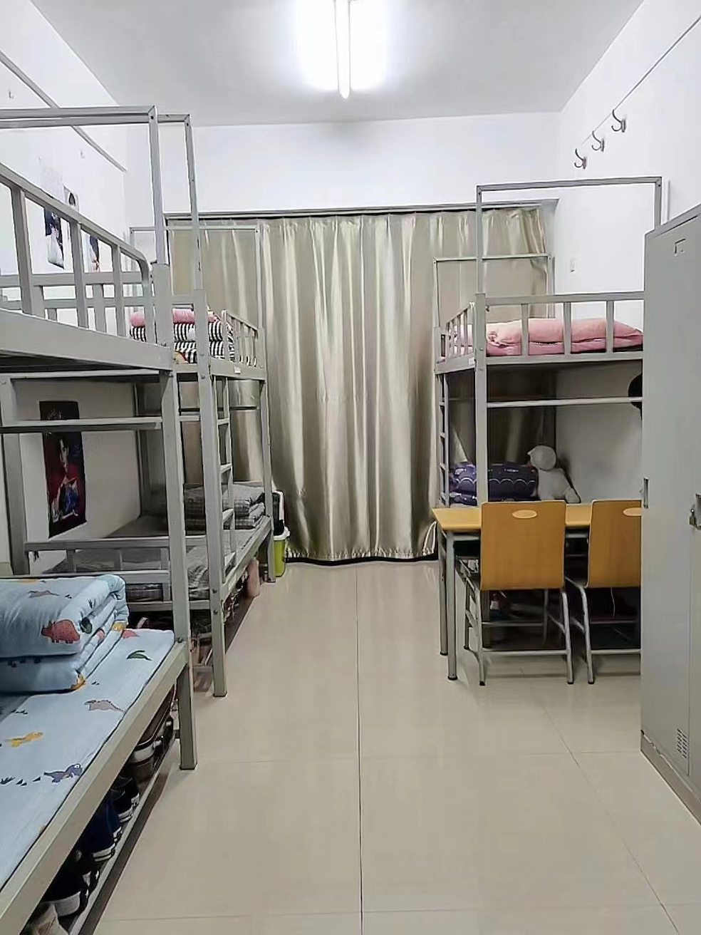 河北体育学院宿舍条件怎么样,有空调和独立卫生间吗?(附宿舍图片)