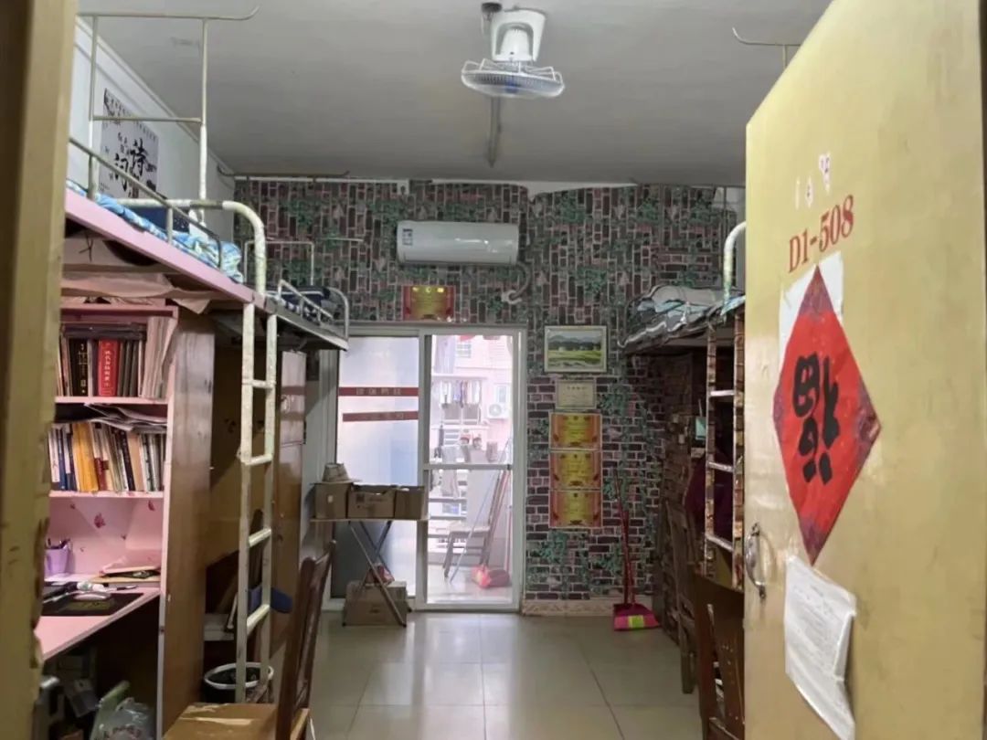 湘南学院宿舍条件怎么样,有空调和独立卫生间吗?(附宿舍图片)
