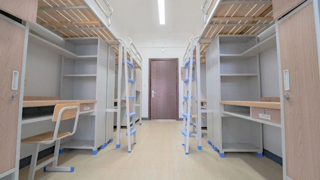 江西科技学院宿舍条件怎么样,有空调和独立卫生间吗?(附宿舍图片)