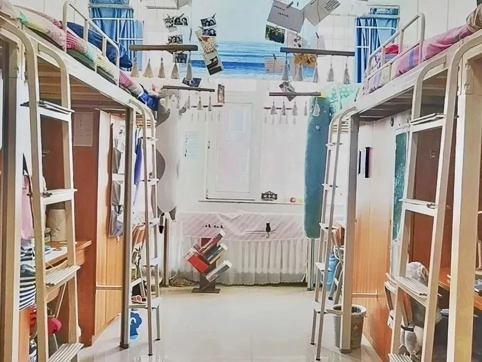 东北师范大学宿舍条件怎么样,有空调和独立卫生间吗?(附宿舍图片)