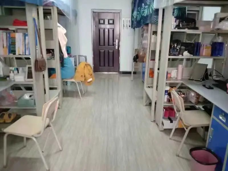 蚌埠工商学院宿舍条件怎么样,有空调和独立卫生间吗?(附宿舍图片)
