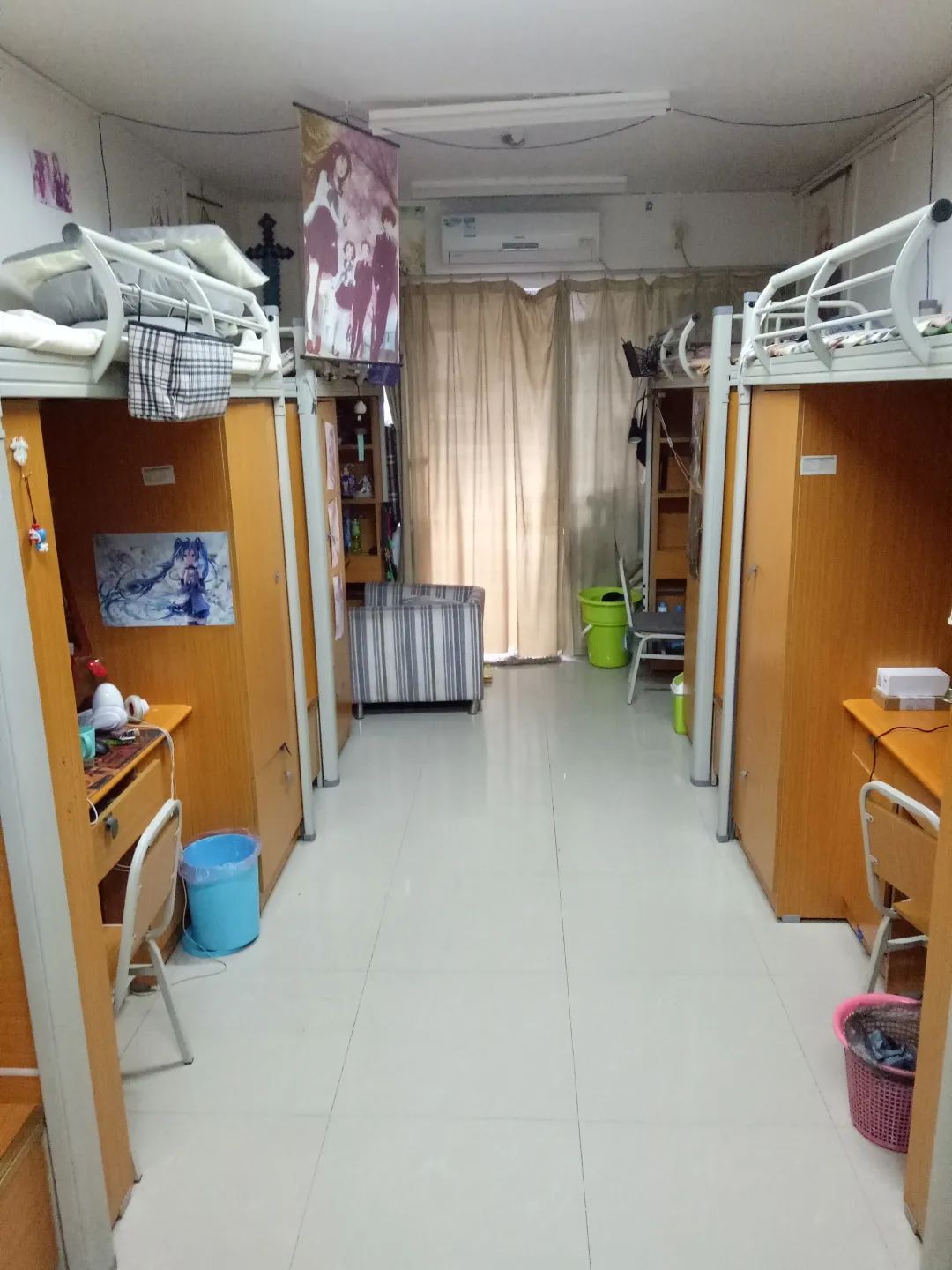 重庆工商大学宿舍条件怎么样,有空调和独立卫生间吗?(附宿舍图片)