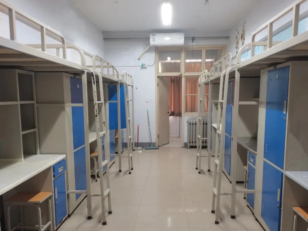 河南师范大学宿舍条件怎么样,有空调和独立卫生间吗?(附宿舍图片)