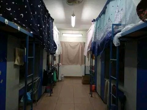 赣东学院宿舍条件怎么样,有空调和独立卫生间吗?(附宿舍图片)