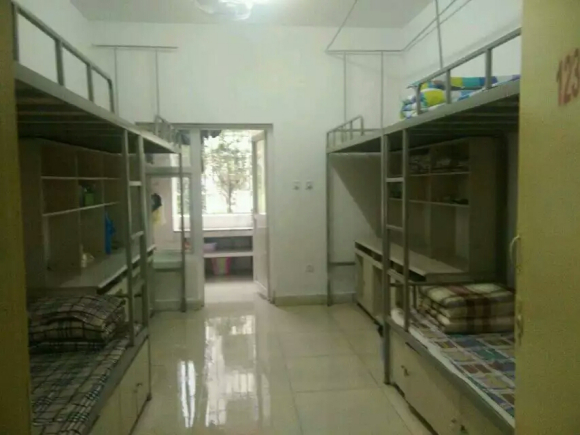 成都师范学院宿舍条件怎么样,有空调和独立卫生间吗?(附宿舍图片)