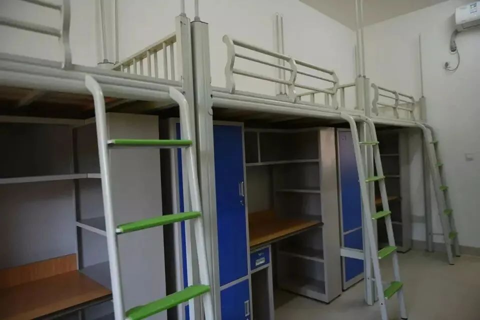 广西民族大学宿舍条件怎么样,有空调和独立卫生间吗?(附宿舍图片)