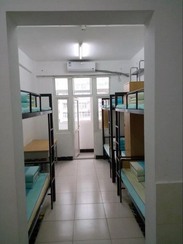 北京交通大学宿舍条件怎么样,有空调和独立卫生间吗?(附宿舍图片)