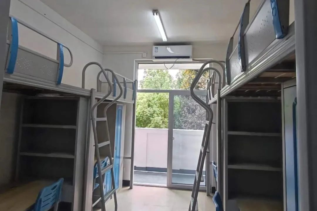 合肥工业大学宿舍条件怎么样,有空调和独立卫生间吗?(附宿舍图片)