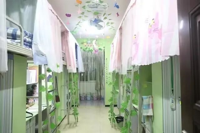 重庆理工大学宿舍条件怎么样,有空调和独立卫生间吗?(附宿舍图片)