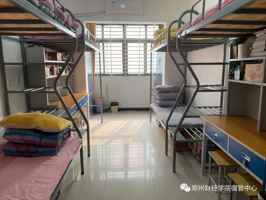 郑州财经学院宿舍条件怎么样,有空调和独立卫生间吗?(附宿舍图片)