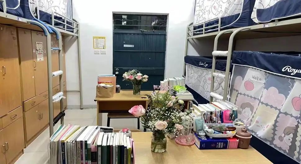 湖州学院宿舍条件怎么样,有空调和独立卫生间吗?(附宿舍图片)