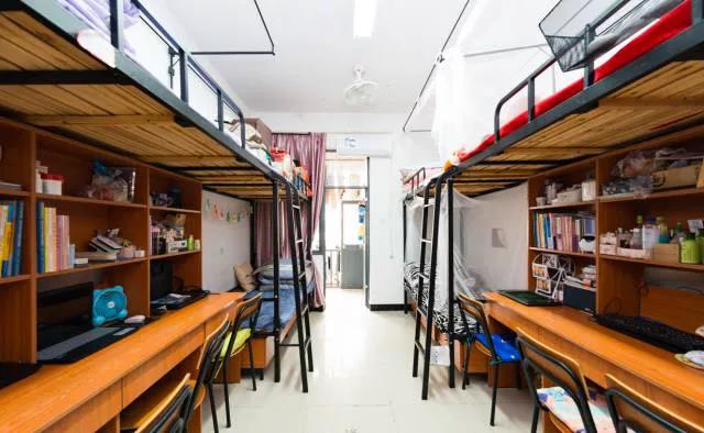 福建商学院宿舍条件怎么样,有空调和独立卫生间吗?(附宿舍图片)