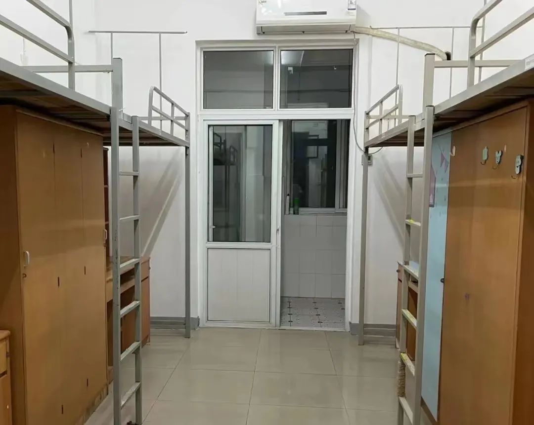 华中农业大学宿舍条件怎么样,有空调和独立卫生间吗?(附宿舍图片)