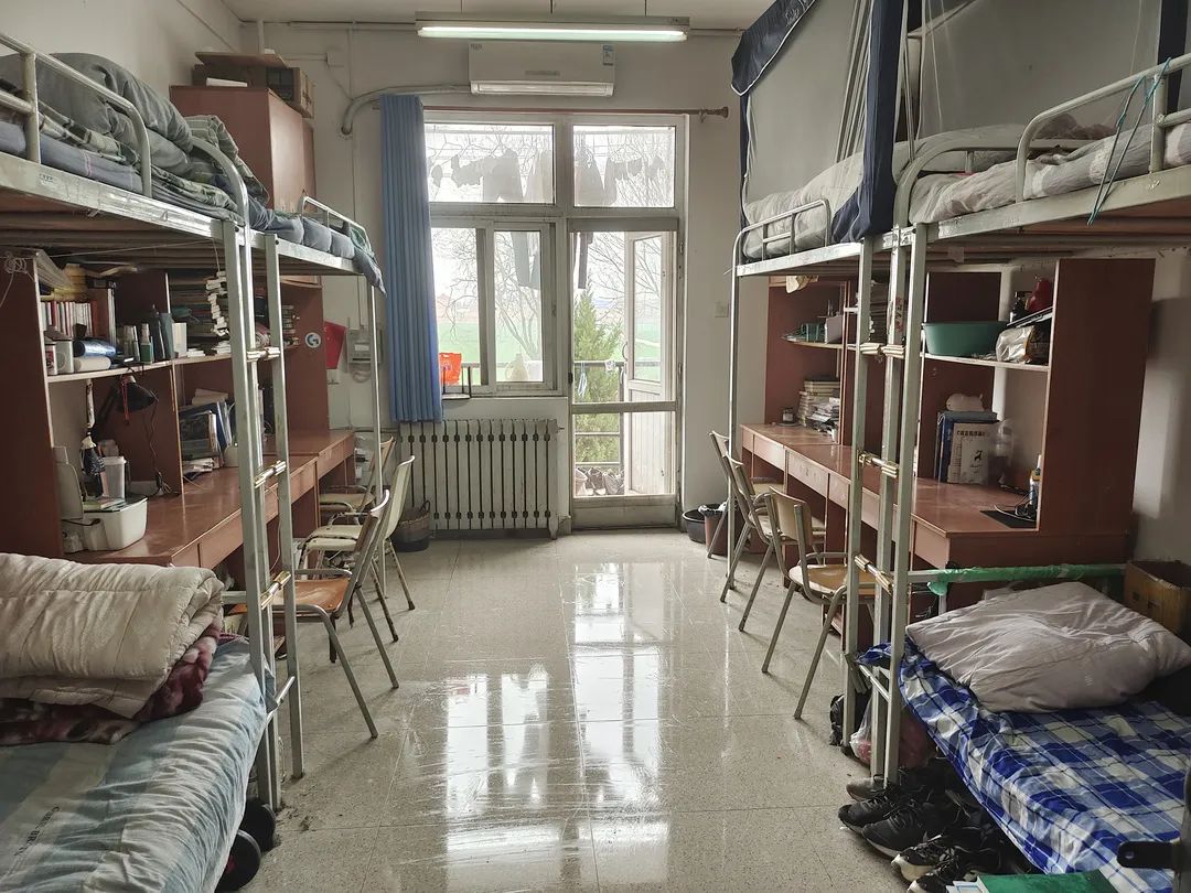西北农林科技大学宿舍条件怎么样,有空调和独立卫生间吗?(附宿舍图片)