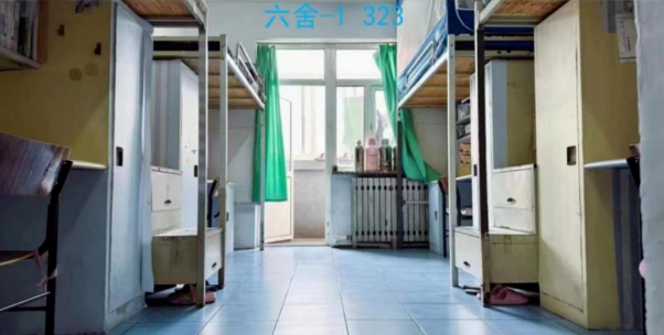 辽宁石油化工大学宿舍条件怎么样,有空调和独立卫生间吗?(附宿舍图片)