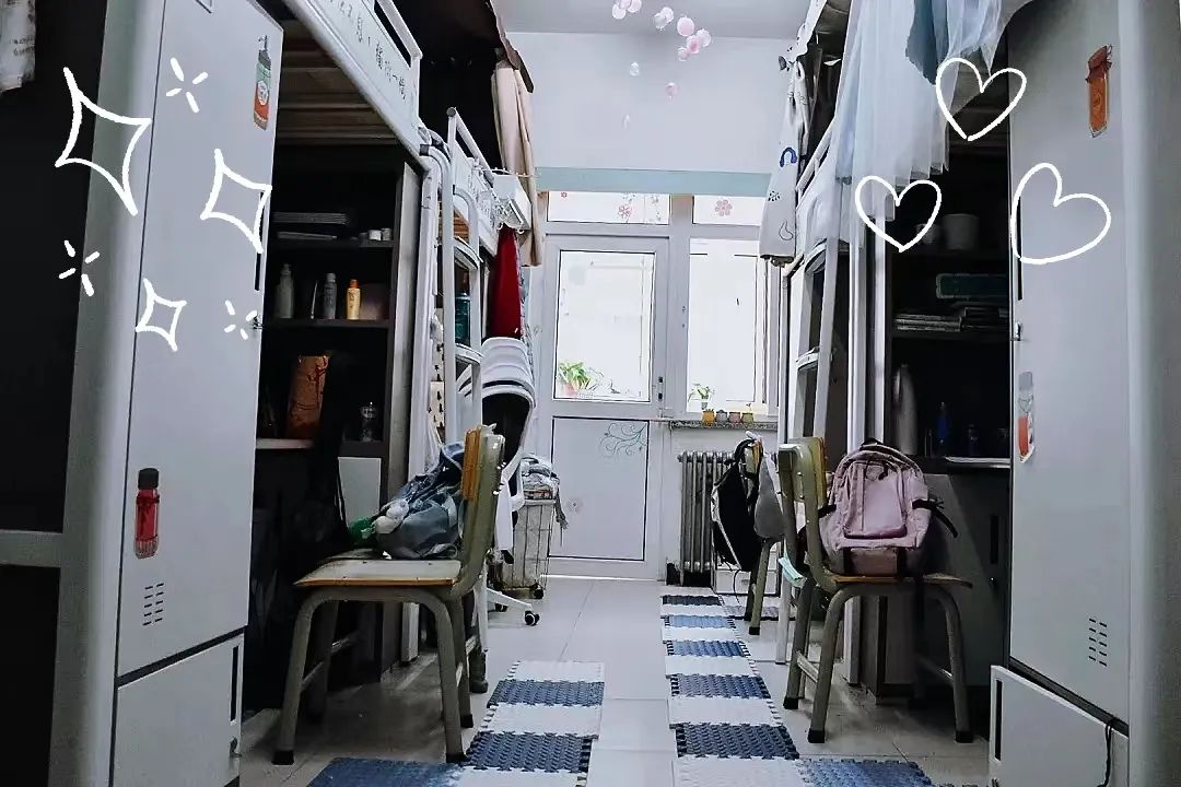 兰州大学宿舍条件怎么样,有空调和独立卫生间吗?(附宿舍图片)