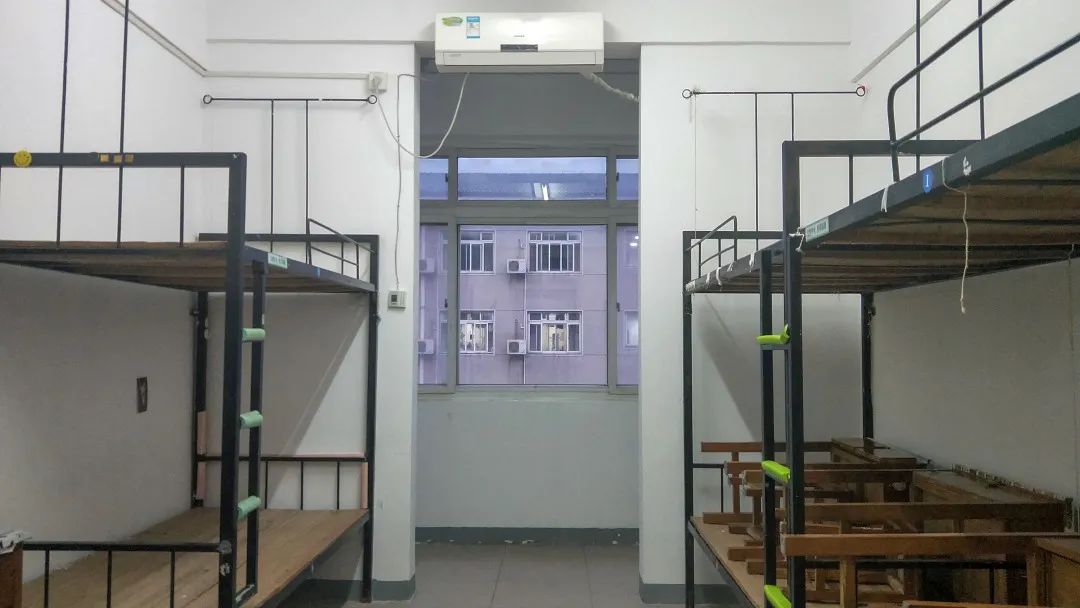 中南民族大学宿舍条件怎么样,有空调和独立卫生间吗?(附宿舍图片)