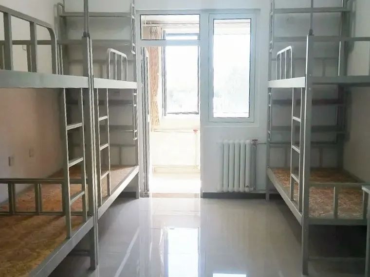 防灾科技学院宿舍条件怎么样,有空调和独立卫生间吗?(附宿舍图片)