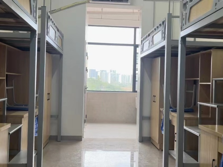 江西应用科技学院宿舍条件怎么样,有空调和独立卫生间吗?(附宿舍图片)