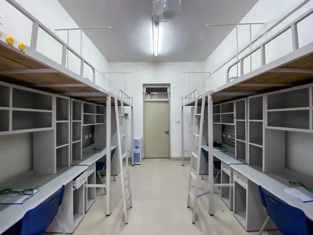 珠海科技学院宿舍条件怎么样,有空调和独立卫生间吗?(附宿舍图片)