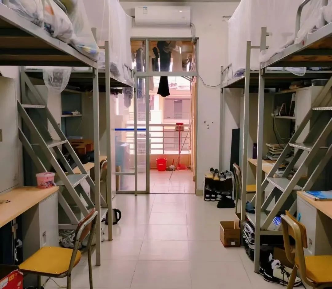 广东医科大学宿舍条件怎么样,有空调和独立卫生间吗?(附宿舍图片)