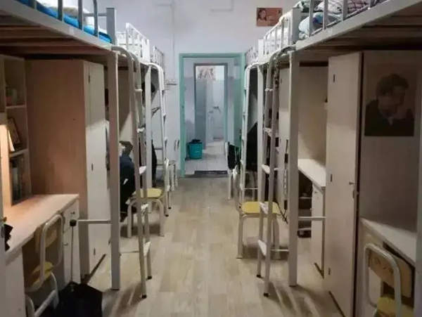 湖南师范大学宿舍条件怎么样,有空调和独立卫生间吗?(附宿舍图片)