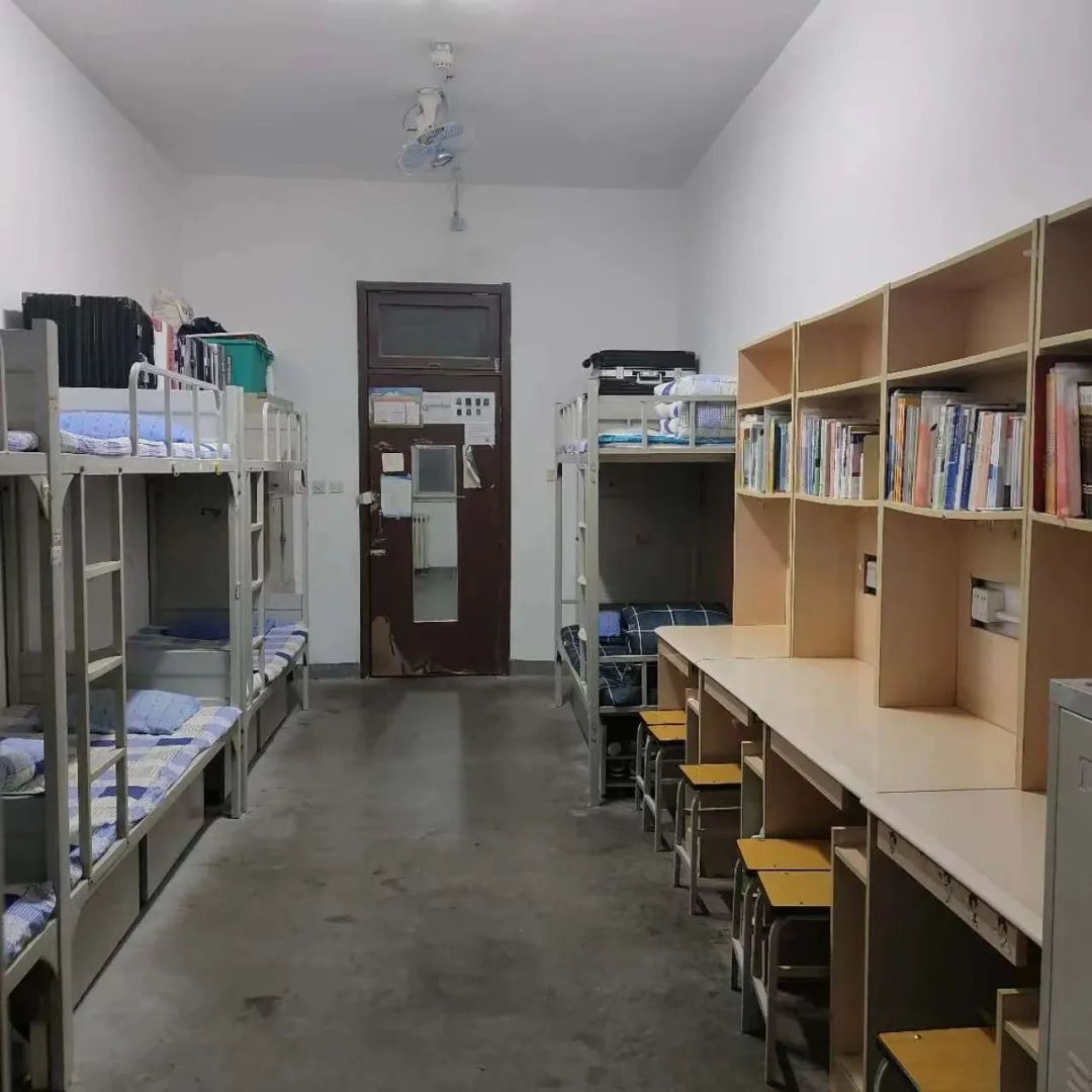 河北师范大学宿舍条件怎么样,有空调和独立卫生间吗?(附宿舍图片)