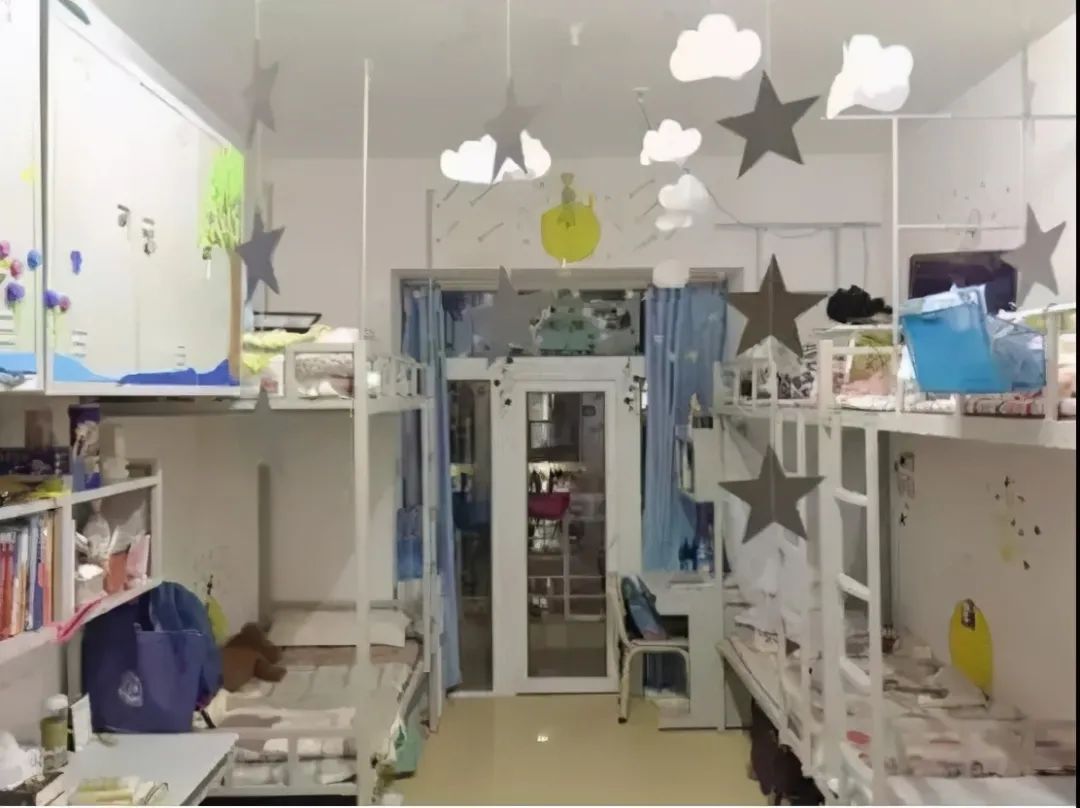 广州大学宿舍条件怎么样,有空调和独立卫生间吗?(附宿舍图片)
