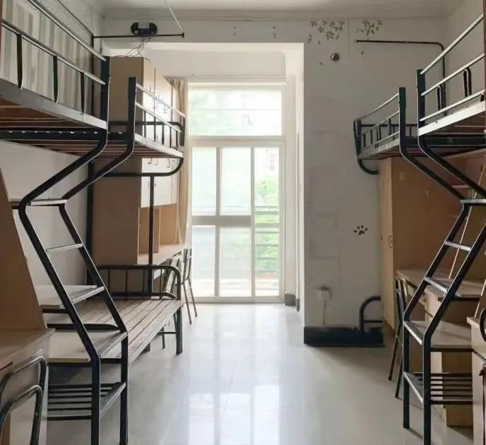 杭州电子科技大学宿舍条件怎么样,有空调和独立卫生间吗?(附宿舍图片)