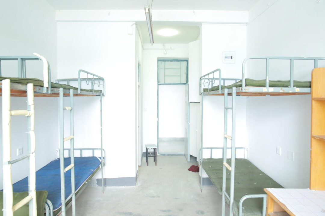 大连工业大学宿舍条件怎么样,有空调和独立卫生间吗?(附宿舍图片)