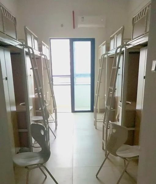 厦门华厦学院宿舍条件怎么样,有空调和独立卫生间吗?(附宿舍图片)